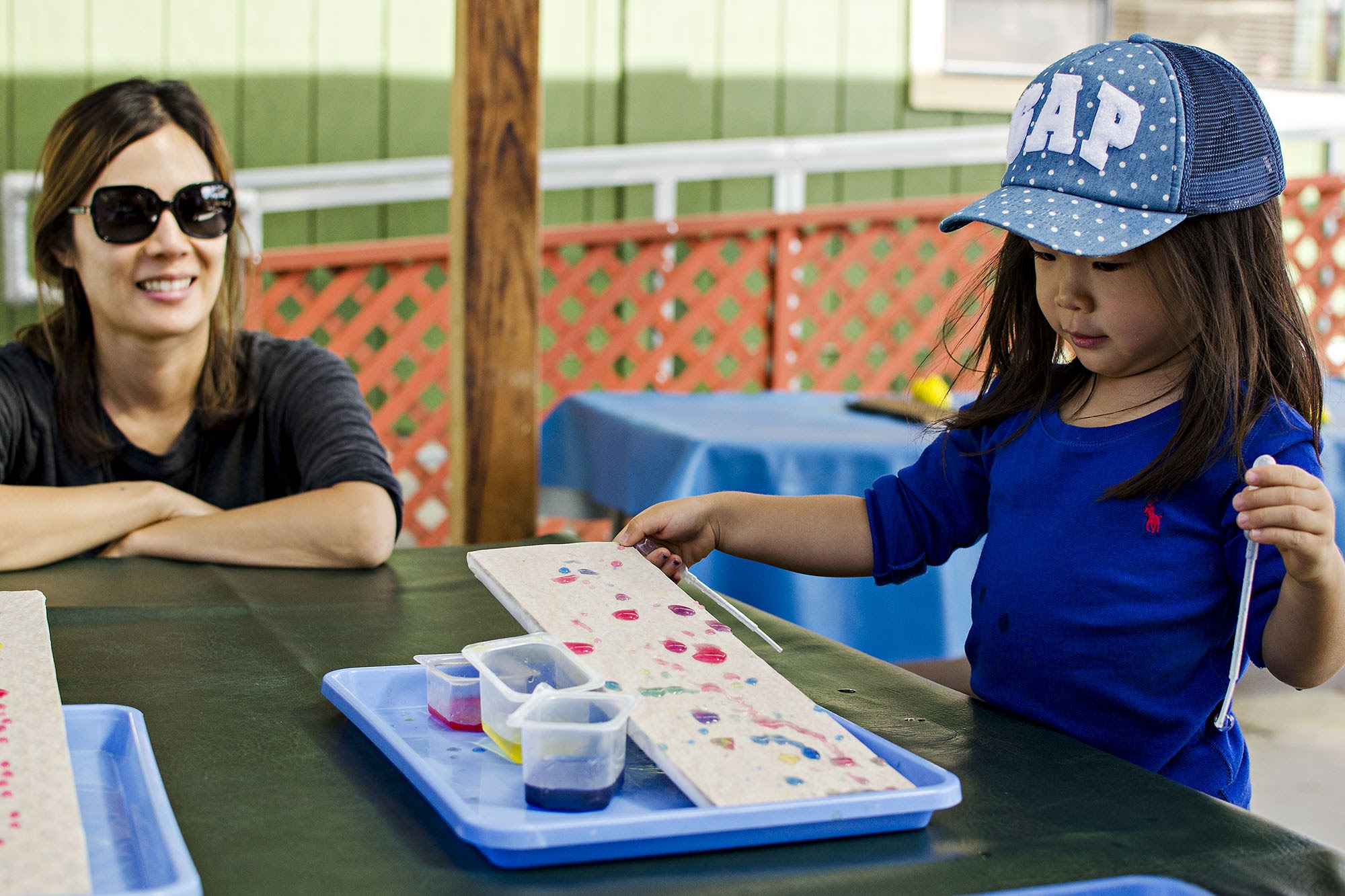 child painting
